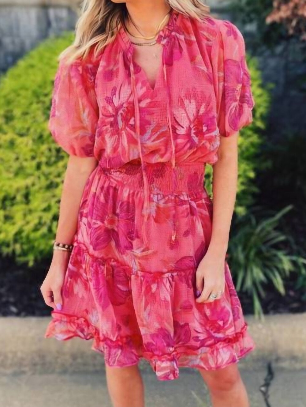 Meet Me in Santorini Bridgette Wild Dreams Pink Floral Mini Dress NWT
